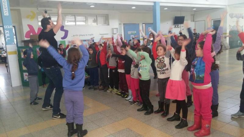 קרנבל חנוכה בבתי הספר קרנבל חנוכה בבתי הספר